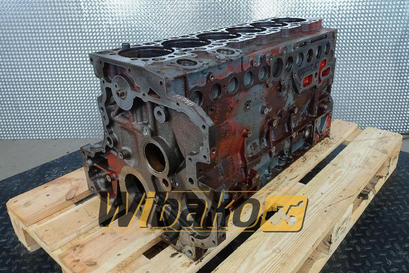 Crankcase for engine Deutz TCD2013 L06 4V 04904406 - Karter pro Stavební technika: obrázek 1 Crankcase for engine Deutz TCD2013 L06 4V 04904406 - Karter pro Stavební technika: obrázek 1