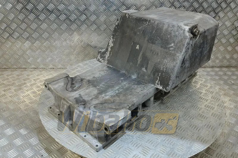 Deutz 04222651 - Olejová vana pro Stavební technika: obrázek 1 Deutz 04222651 - Olejová vana pro Stavební technika: obrázek 1