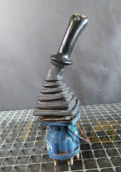 Doosan SOLAR 255LC-V - Hydraulický ventil pro Stavební technika: obrázek 1 Doosan SOLAR 255LC-V - Hydraulický ventil pro Stavební technika: obrázek 1