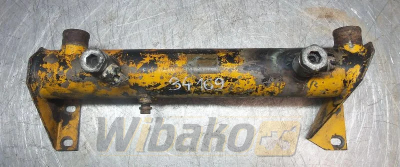Hanomag NN - Chladič oleje pro Stavební technika: obrázek 1 Hanomag NN - Chladič oleje pro Stavební technika: obrázek 1