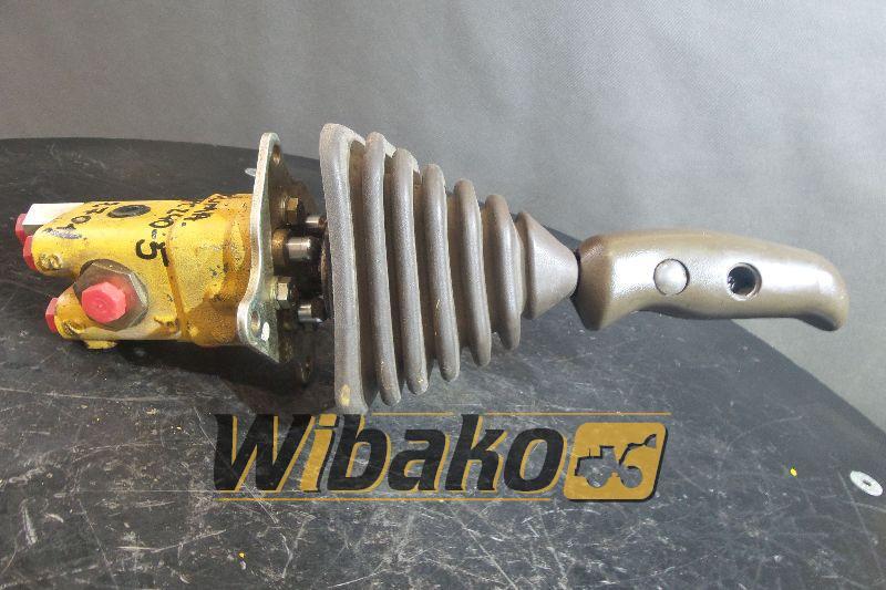 Joystick Komatsu PC240-5 - Kabina a interiér pro Stavební technika: obrázek 1 Joystick Komatsu PC240-5 - Kabina a interiér pro Stavební technika: obrázek 1