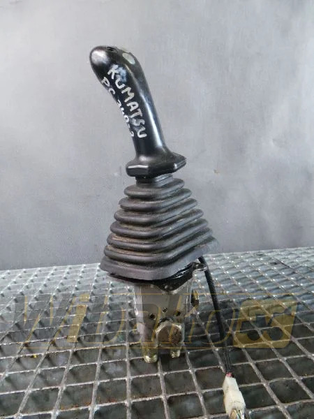 Komatsu PC340-7 - Hydraulický ventil pro Stavební technika: obrázek 1 Komatsu PC340-7 - Hydraulický ventil pro Stavební technika: obrázek 1