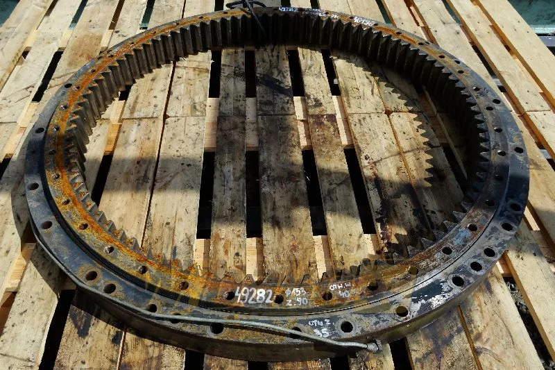 Komatsu PC340LC-7K - Ložisko otoče pro Stavební technika: obrázek 1 Komatsu PC340LC-7K - Ložisko otoče pro Stavební technika: obrázek 1