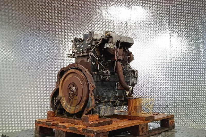 Perkins 1004-4 AA - Motor pro Stavební technika: obrázek 1 Perkins 1004-4 AA - Motor pro Stavební technika: obrázek 1