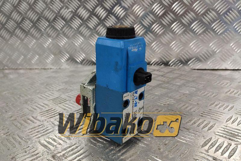 Valves set VICKERS DG4V32AMKUP4D3H760EN94 - Hydraulický ventil pro Stavební technika: obrázek 1 Valves set VICKERS DG4V32AMKUP4D3H760EN94 - Hydraulický ventil pro Stavební technika: obrázek 1
