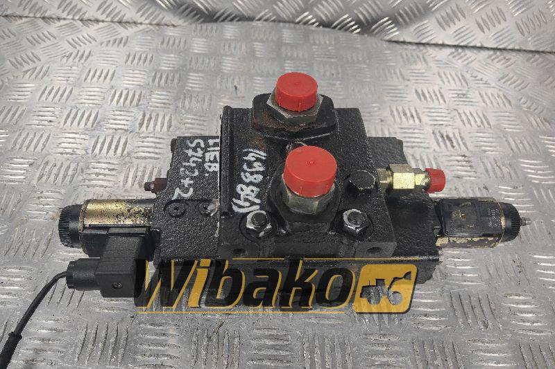 Valves set Vickers CMX100SNSFXM25 02-363920 - Hydraulický ventil pro Stavební technika: obrázek 2 Valves set Vickers CMX100SNSFXM25 02-363920 - Hydraulický ventil pro Stavební technika: obrázek 2
