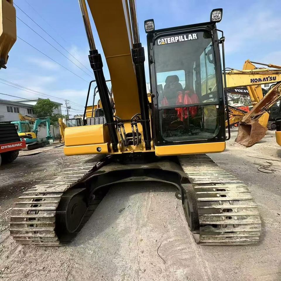 CATERPILLAR 330D2 - Pásové rýpadlo: obrázek 4 CATERPILLAR 330D2 - Pásové rýpadlo: obrázek 4