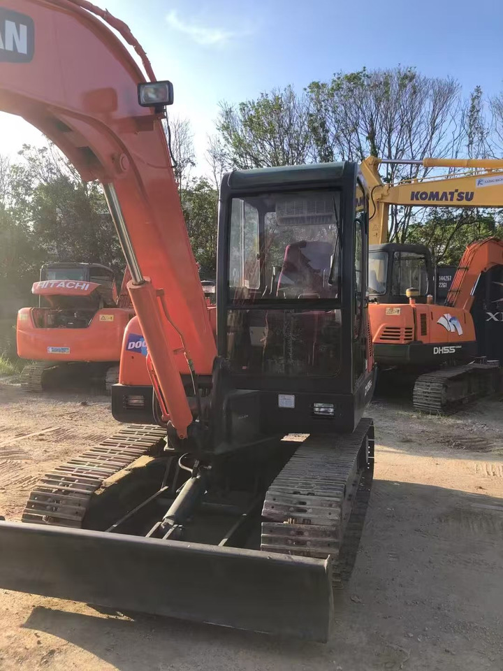 DOOSAN 55-9c - Mini rýpadlo: obrázek 3 DOOSAN 55-9c - Mini rýpadlo: obrázek 3