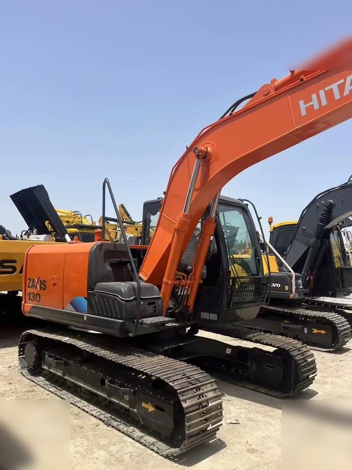 HITACHI ZX130 - Pásové rýpadlo: obrázek 1 HITACHI ZX130 - Pásové rýpadlo: obrázek 1
