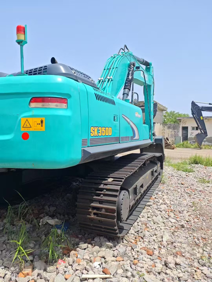 Pásové rýpadlo KOBELCO SK350D: obrázek 8