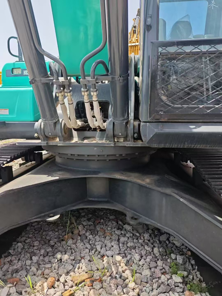KOBELCO SK350D - Pásové rýpadlo: obrázek 4 KOBELCO SK350D - Pásové rýpadlo: obrázek 4