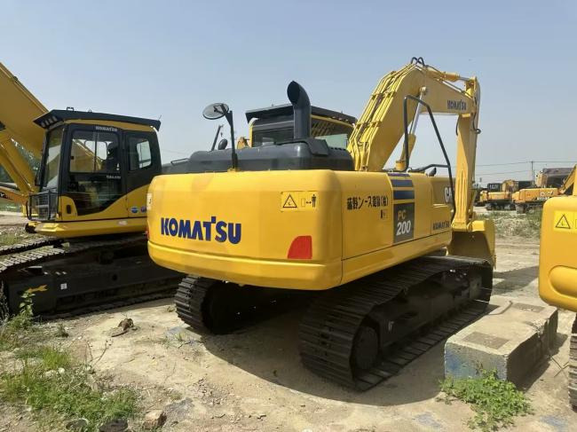 KOMATSU 200-8 - Kolesové rýpadlo: obrázek 4 KOMATSU 200-8 - Kolesové rýpadlo: obrázek 4