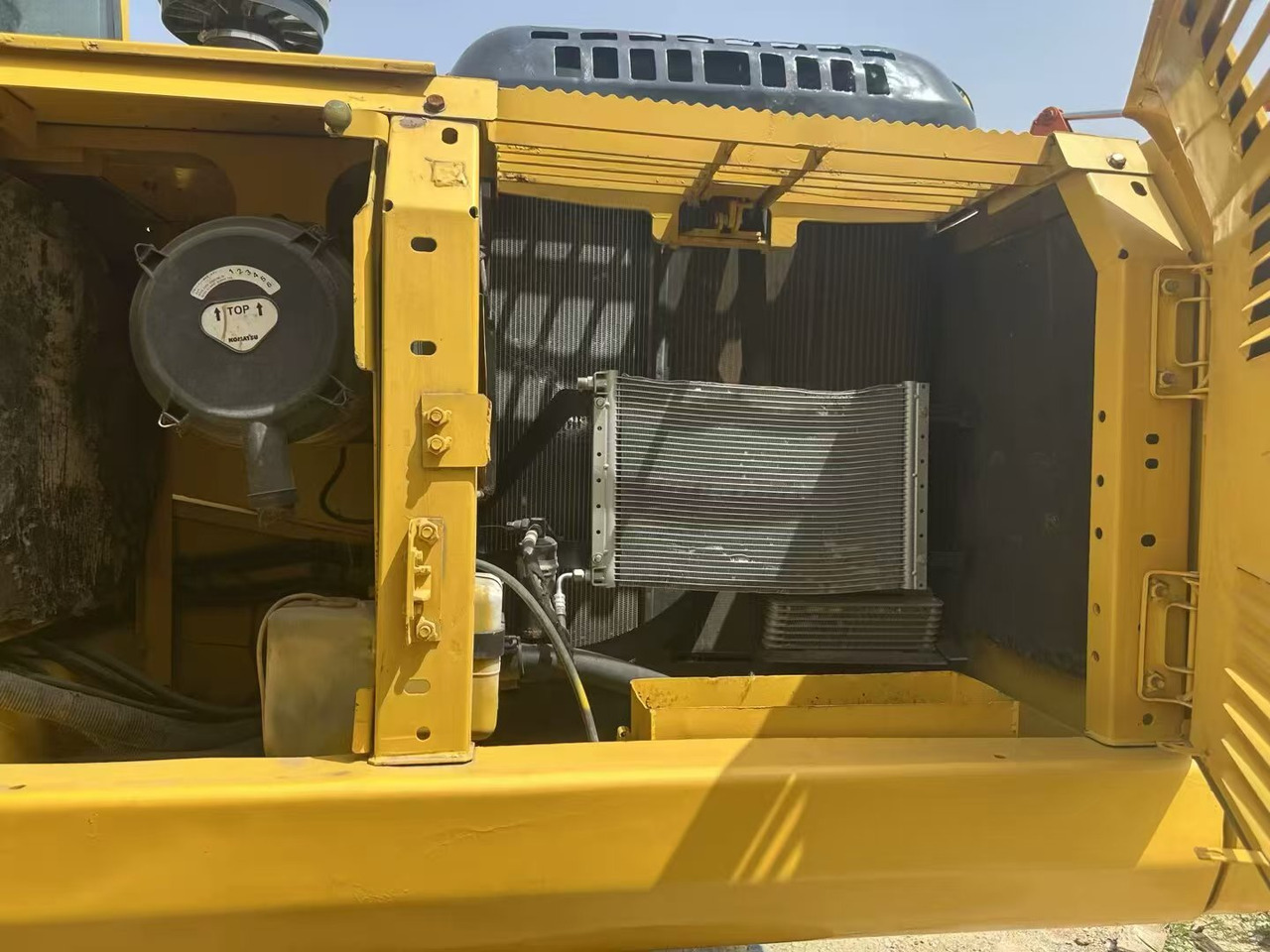 KOMATSU 200-8 leasing KOMATSU 200-8: obrázek 10