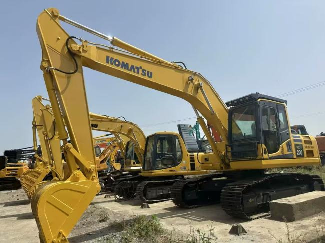 KOMATSU 200-8 - Pásové rýpadlo: obrázek 2 KOMATSU 200-8 - Pásové rýpadlo: obrázek 2