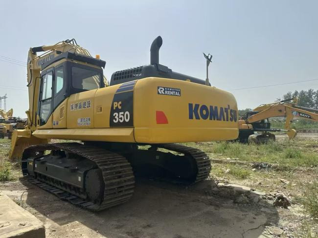 KOMATSU 350 leasing KOMATSU 350: obrázek 9