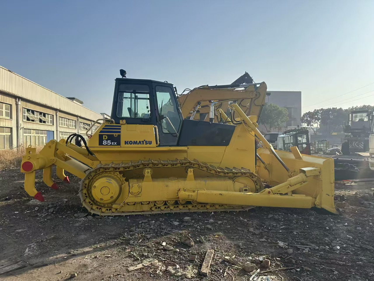 Buldozer KOMATSU D85E: obrázek 8