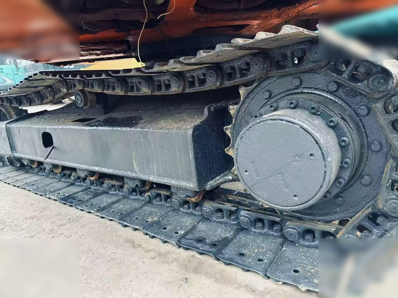 Pásové rýpadlo KOMATSU PC60 LC-5: obrázek 12