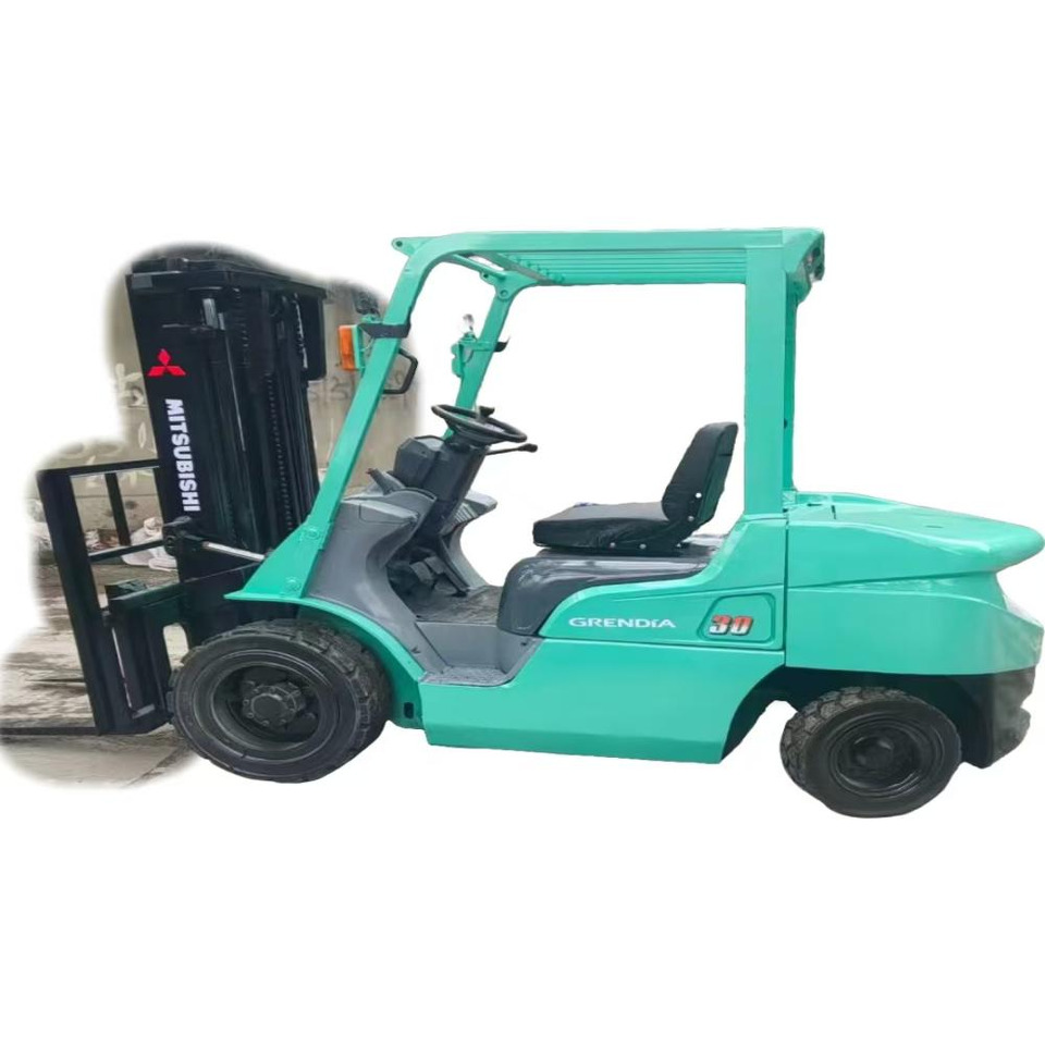 MITSUBISHI 3-ton - Vertikální sloupový výtah: obrázek 1 MITSUBISHI 3-ton - Vertikální sloupový výtah: obrázek 1