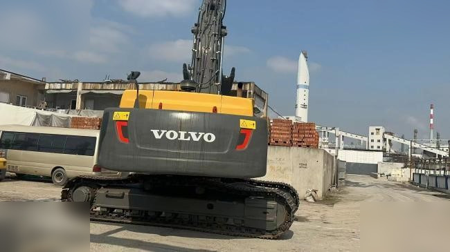 VOLVO EC480D - Pásové rýpadlo: obrázek 4 VOLVO EC480D - Pásové rýpadlo: obrázek 4
