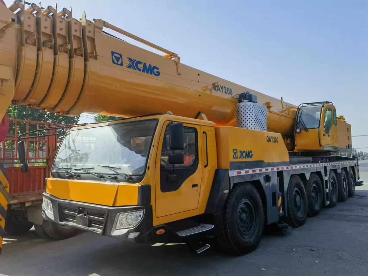 XCMG 200-TON - Autojeřáb: obrázek 4 XCMG 200-TON - Autojeřáb: obrázek 4