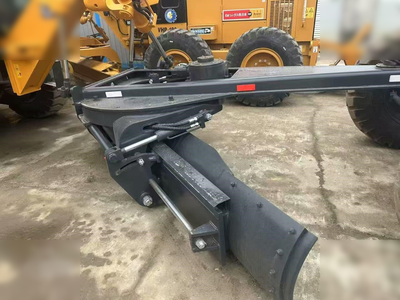 Grejdr XCMG GR2153: obrázek 9 Grejdr XCMG GR2153: obrázek 9