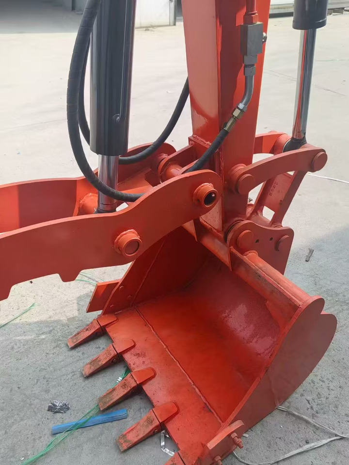 Kubota mini excavator - Mini rýpadlo: obrázek 3 Kubota mini excavator - Mini rýpadlo: obrázek 3