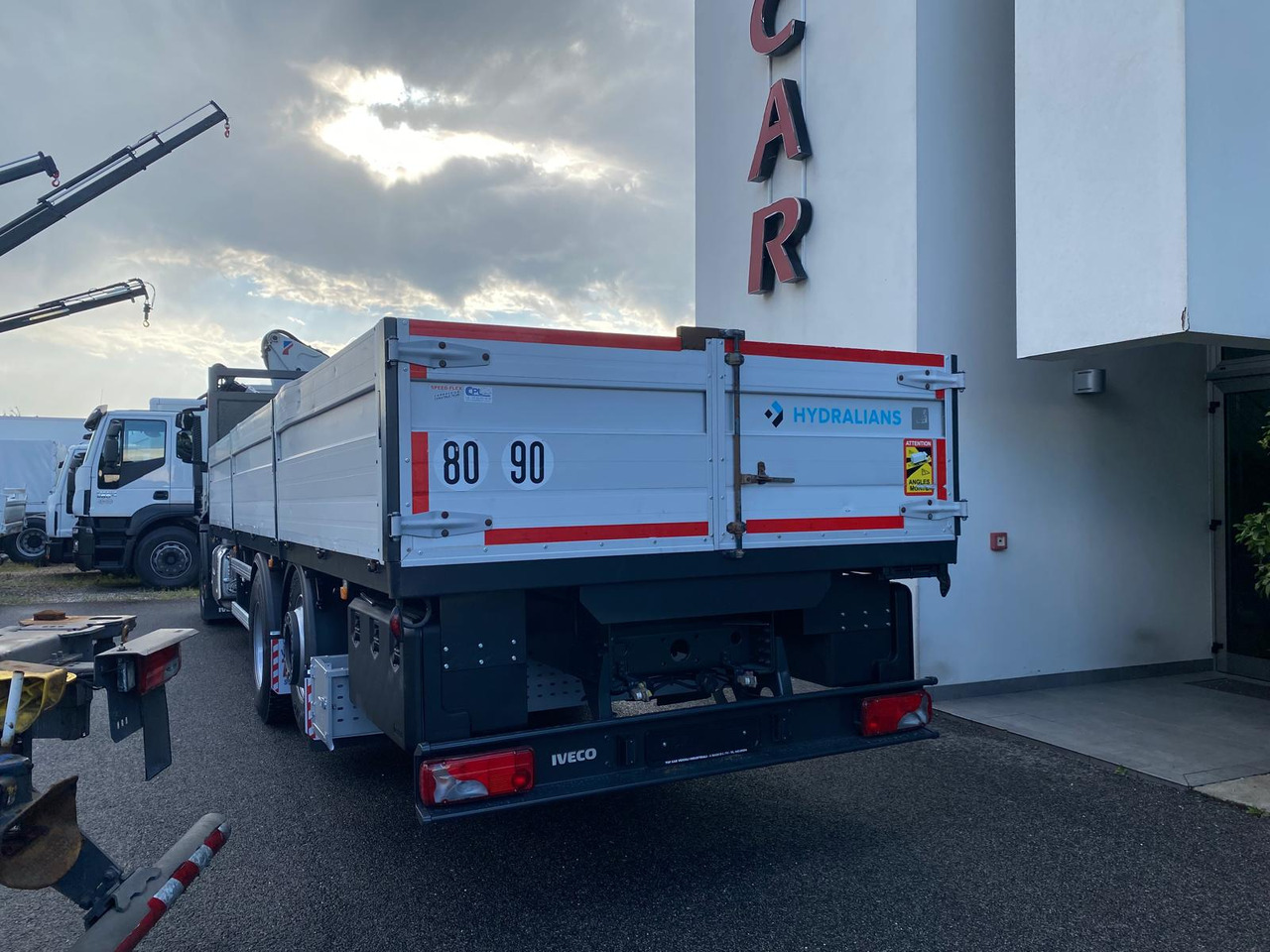 Nákladní automobil valníkový/ Plošinový IVECO AD260S36: obrázek 6