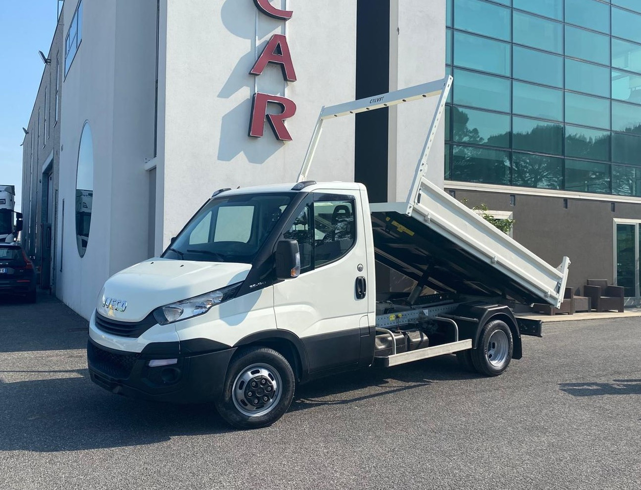 IVECO DAILY 35C12 - Dodávka sklápěč: obrázek 1 IVECO DAILY 35C12 - Dodávka sklápěč: obrázek 1