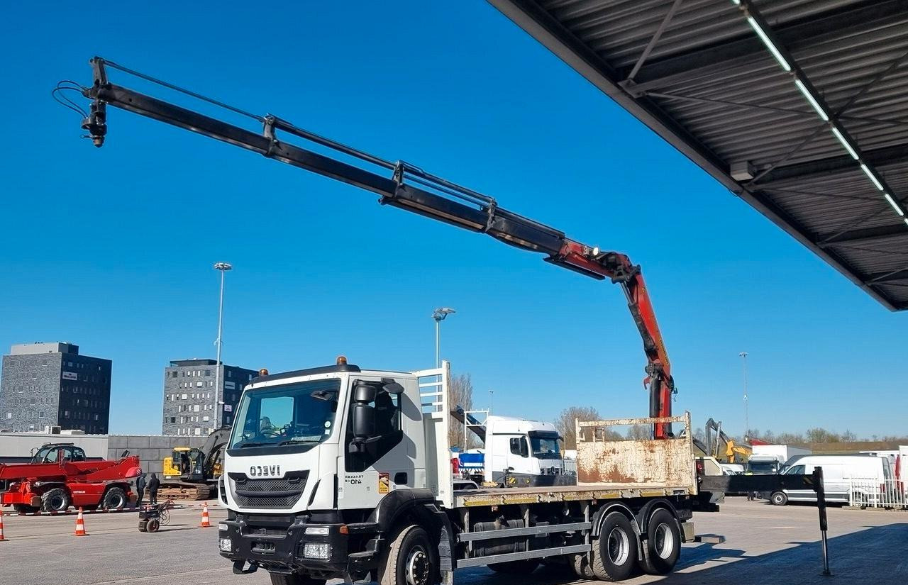 IVECO TRAKKER 410 GRU E CASSONE FISSO - Nákladní automobil valníkový/ Plošinový, Auto s hydraulickou rukou: obrázek 1 IVECO TRAKKER 410 GRU E CASSONE FISSO - Nákladní automobil valníkový/ Plošinový, Auto s hydraulickou rukou: obrázek 1