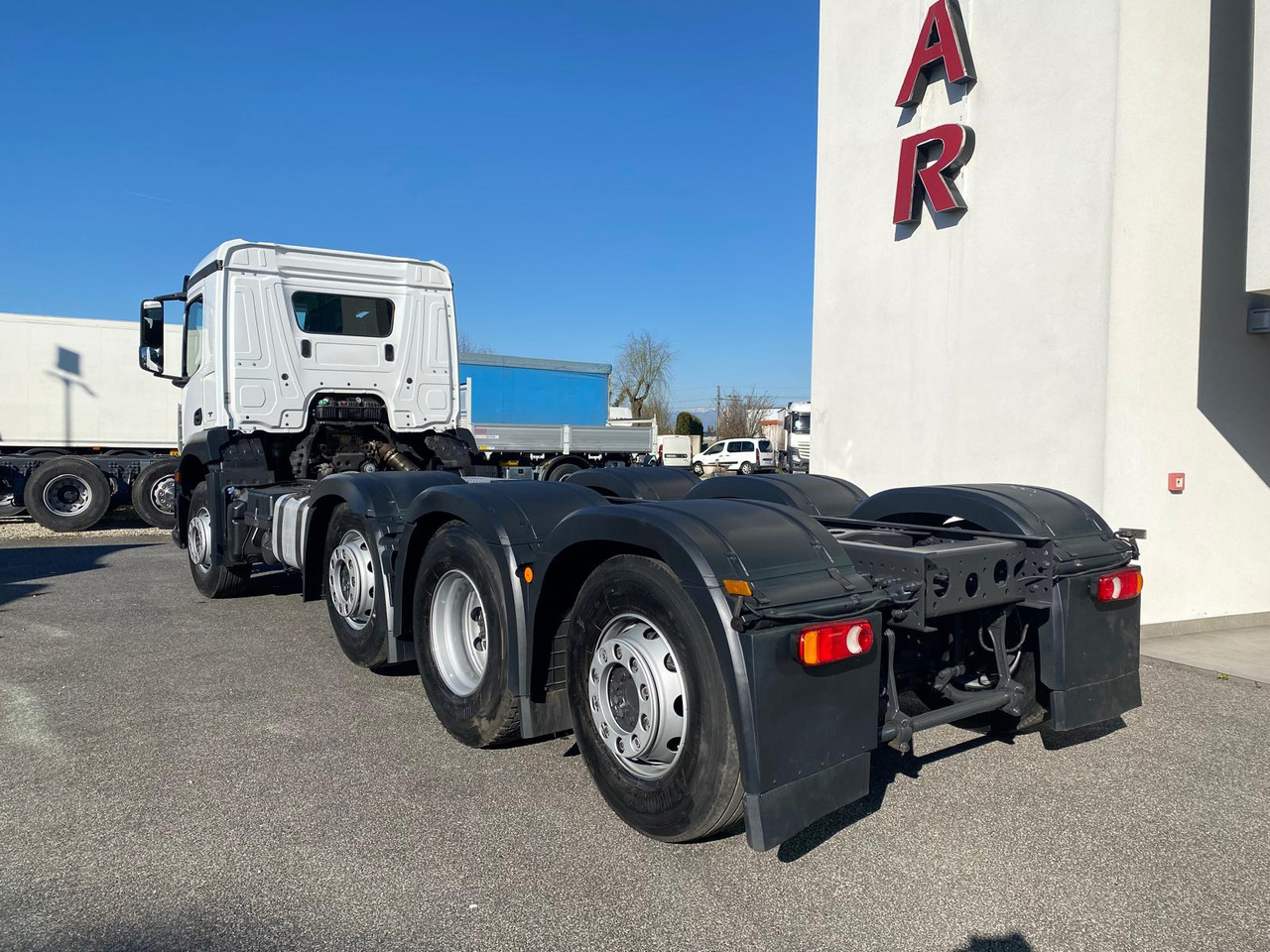 MERCEDES-BENZ AROCS 32.43 - Nákladní auto: obrázek 4 MERCEDES-BENZ AROCS 32.43 - Nákladní auto: obrázek 4