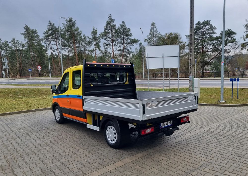 Ford Transit - Dodávka s dvojitou kabinou: obrázek 5 Ford Transit - Dodávka s dvojitou kabinou: obrázek 5