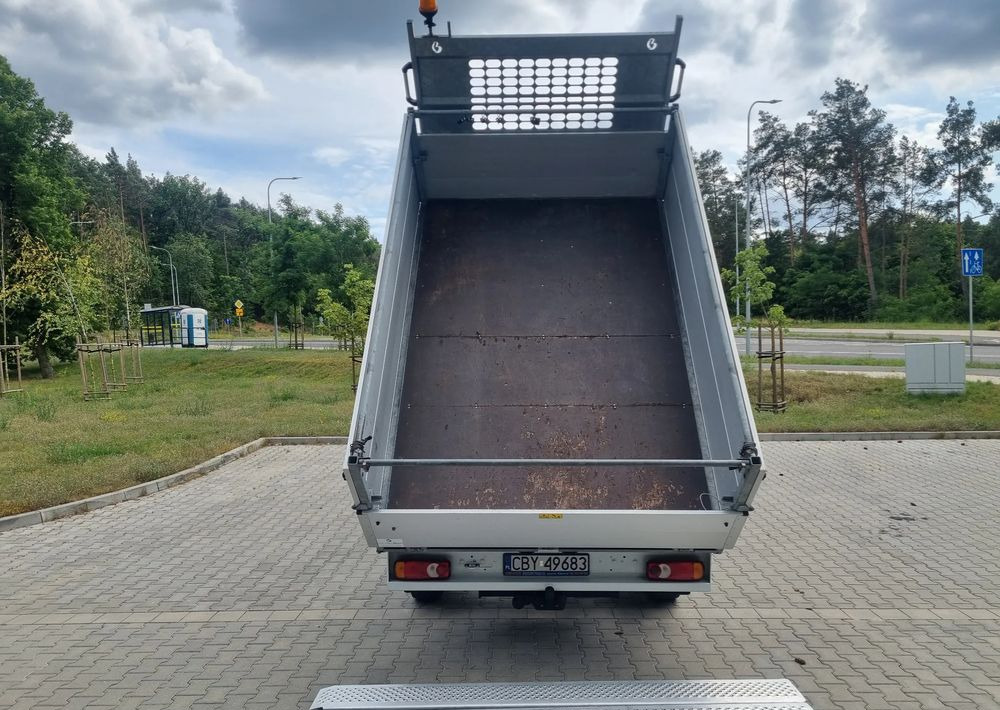 Opel Movano - Dodávka sklápěč: obrázek 3 Opel Movano - Dodávka sklápěč: obrázek 3
