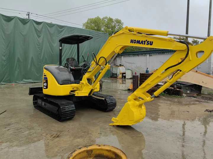 Cheap Selling Second Hand Mini Excavator Komatsu PC40 4Ton Japanese Komatsu PC40 Used Excavator for Sale - Mini rýpadlo: obrázek 2 Cheap Selling Second Hand Mini Excavator Komatsu PC40 4Ton Japanese Komatsu PC40 Used Excavator for Sale - Mini rýpadlo: obrázek 2