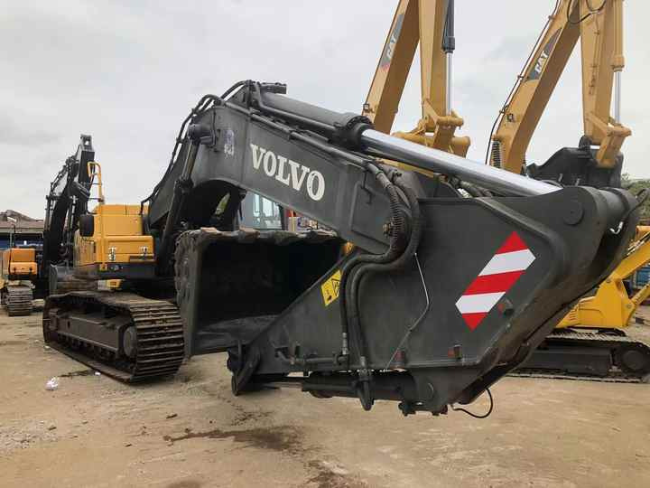 Good Condition VOLVO EC480DL Excavator Low Price Large Hydraulic Crawler Excavator volvo 480dl for Sale - Pásové rýpadlo: obrázek 2 Good Condition VOLVO EC480DL Excavator Low Price Large Hydraulic Crawler Excavator volvo 480dl for Sale - Pásové rýpadlo: obrázek 2