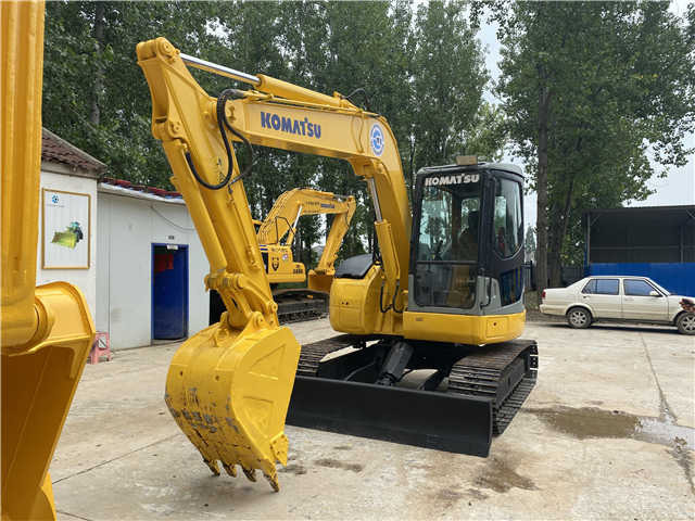 High Quality Used Crawler Excavator komatsu Pc78 Pc128 Pc138 Pc200-8 Pc220-8 Pc240-8 Excavator - Pásové rýpadlo: obrázek 2 High Quality Used Crawler Excavator komatsu Pc78 Pc128 Pc138 Pc200-8 Pc220-8 Pc240-8 Excavator - Pásové rýpadlo: obrázek 2