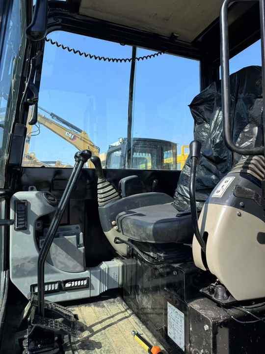 Mini Cat Brand Cat 305 Small Excavator in Stock Used Mini Excavator CAT305.5E2 CAT306 CAT307 CAT308 With Good Condition - Mini rýpadlo: obrázek 5 Mini Cat Brand Cat 305 Small Excavator in Stock Used Mini Excavator CAT305.5E2 CAT306 CAT307 CAT308 With Good Condition - Mini rýpadlo: obrázek 5