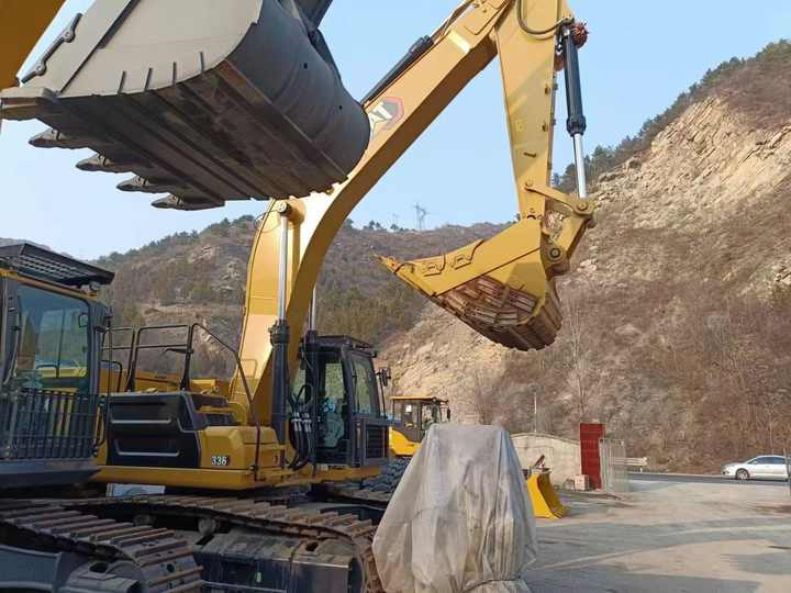 Origin High Quality Used Caterpillar Cat336 Digger Best Price Large 36 Tons Earth-moving Machinery Used Cat336 Excavator - Pásové rýpadlo: obrázek 4 Origin High Quality Used Caterpillar Cat336 Digger Best Price Large 36 Tons Earth-moving Machinery Used Cat336 Excavator - Pásové rýpadlo: obrázek 4