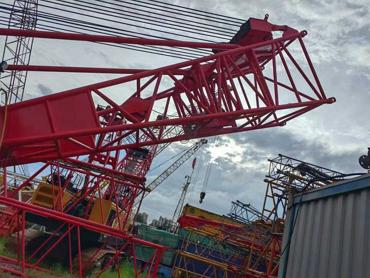 Original Sany 100ton All Terrain Crane Used Sany Crane for Sale Good Condition - Univerzální autojeřáb: obrázek 4 Original Sany 100ton All Terrain Crane Used Sany Crane for Sale Good Condition - Univerzální autojeřáb: obrázek 4