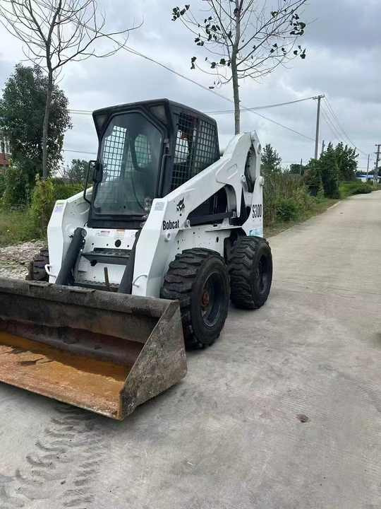 Smykový nakladač USED BOBCAT S300 Skid-steer Loader with Very Good Performance Is for Sale at a Low Price. S160/s185/s220/330 in Stock: obrázek 6