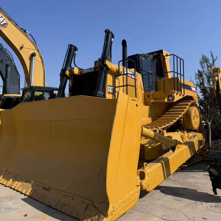 USED ORIGINAL CAT D10r Large Bulldozer for Sale Spot Cat D10 Bulldozer Cat D5 D6 D7 D10 Bulldozer in China - Buldozer: obrázek 1 USED ORIGINAL CAT D10r Large Bulldozer for Sale Spot Cat D10 Bulldozer Cat D5 D6 D7 D10 Bulldozer in China - Buldozer: obrázek 1