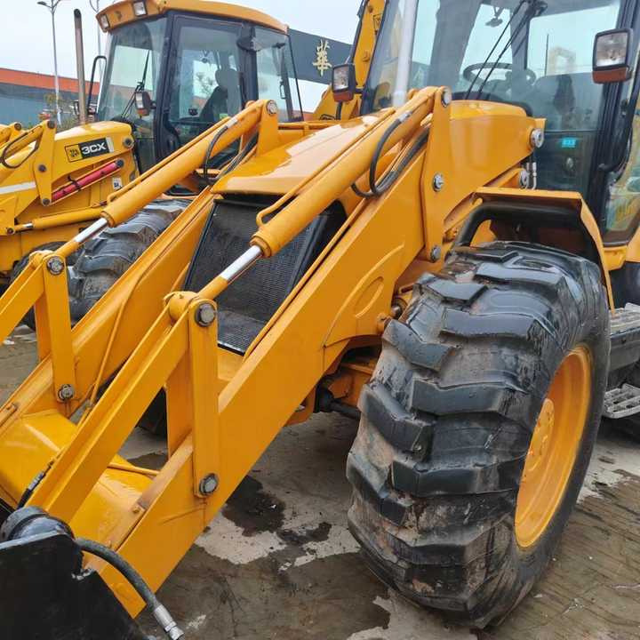 Used Backhoe Loader JCB 4x4 Wheel 20 Ton Backhoe Loader JCB 3CX 4CX Backhoe Excavator Loader Fpr Sale - Rýpadlo-nakladač: obrázek 4 Used Backhoe Loader JCB 4x4 Wheel 20 Ton Backhoe Loader JCB 3CX 4CX Backhoe Excavator Loader Fpr Sale - Rýpadlo-nakladač: obrázek 4