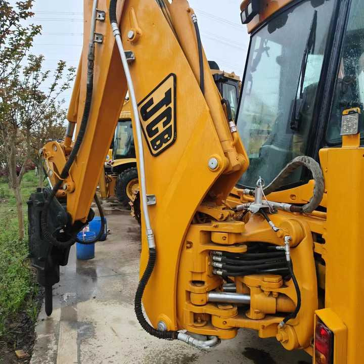 Used Backhoe Loader JCB 4x4 Wheel 20 Ton Backhoe Loader JCB 3CX 4CX Backhoe Excavator Loader Fpr Sale - Rýpadlo-nakladač: obrázek 2 Used Backhoe Loader JCB 4x4 Wheel 20 Ton Backhoe Loader JCB 3CX 4CX Backhoe Excavator Loader Fpr Sale - Rýpadlo-nakladač: obrázek 2