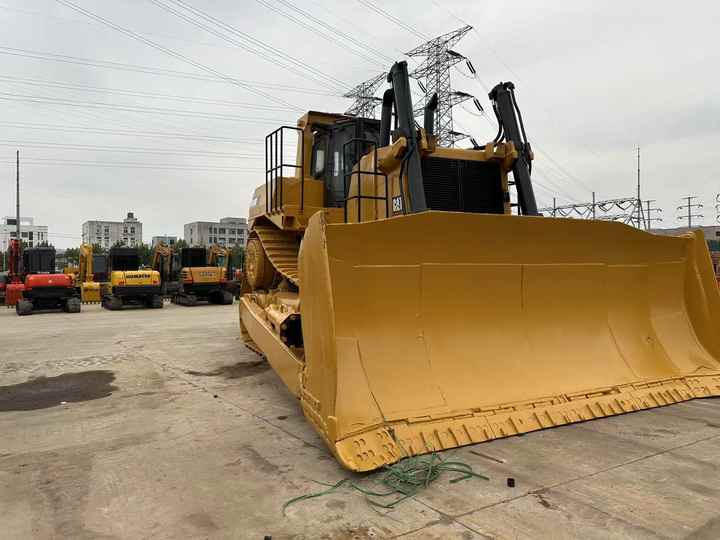 Used CAT D10R New Model Bulldozer Second Hand Machine Popular Brand Cat Hydraulic Machinery - Buldozer: obrázek 5 Used CAT D10R New Model Bulldozer Second Hand Machine Popular Brand Cat Hydraulic Machinery - Buldozer: obrázek 5