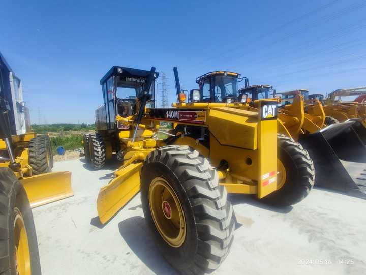 Used Cat 140m Grader on Hot Sale Used Cat 14h 14g 140h 140g140m in Stock Motor Grader Equipment - Grejdr: obrázek 2 Used Cat 140m Grader on Hot Sale Used Cat 14h 14g 140h 140g140m in Stock Motor Grader Equipment - Grejdr: obrázek 2