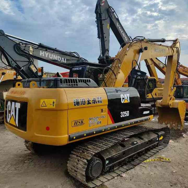 Used Digger CAT 325D Construction Machinery Construction Digger Used CAT 325D Cheap Excavator - Pásové rýpadlo: obrázek 3 Used Digger CAT 325D Construction Machinery Construction Digger Used CAT 325D Cheap Excavator - Pásové rýpadlo: obrázek 3