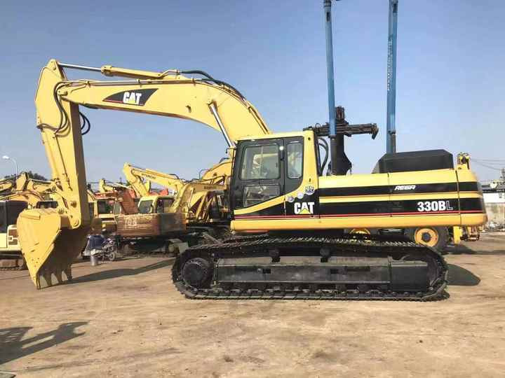 Used Digger CAT 330BL Construction Machinery Construction Digger Used CAT 330BL Cheap Excavator - Pásové rýpadlo: obrázek 3 Used Digger CAT 330BL Construction Machinery Construction Digger Used CAT 330BL Cheap Excavator - Pásové rýpadlo: obrázek 3