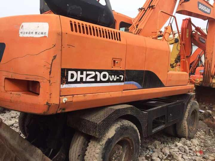 Used Digger Doosan Dh210w-7 Construction Machinery Construction Digger Used Doosan Dh210w-7 Cheap Excavator - Kolesové rýpadlo: obrázek 5 Used Digger Doosan Dh210w-7 Construction Machinery Construction Digger Used Doosan Dh210w-7 Cheap Excavator - Kolesové rýpadlo: obrázek 5