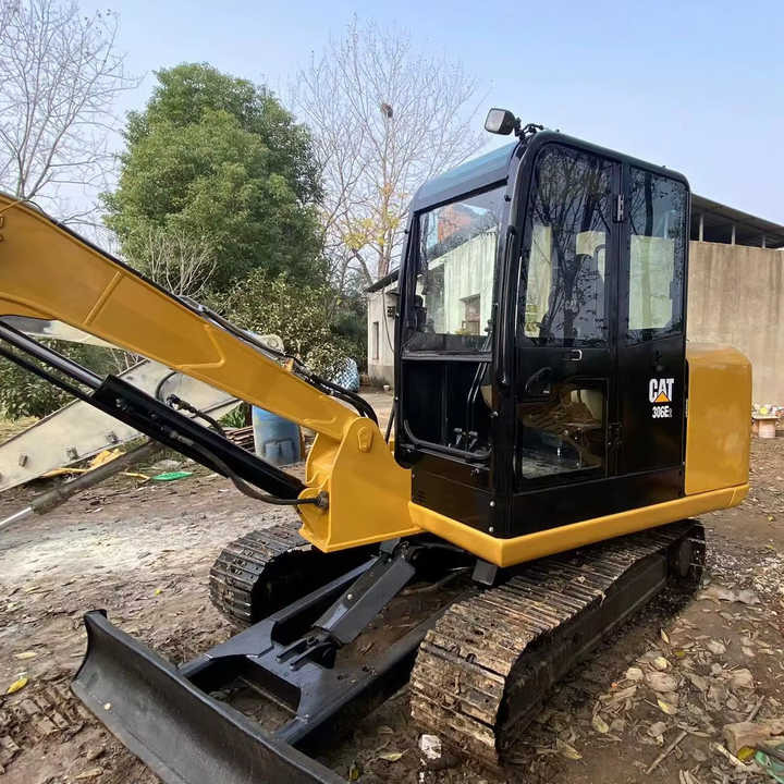 Used Excavators CAT306E Used Japanese Caterpillar Mini 306E2 Excavators for Sale at Cheap Prices - Rýpadlo: obrázek 1 Used Excavators CAT306E Used Japanese Caterpillar Mini 306E2 Excavators for Sale at Cheap Prices - Rýpadlo: obrázek 1