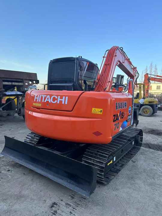 Used HITACHI ZX-70 - Pásové rýpadlo: obrázek 4 Used HITACHI ZX-70 - Pásové rýpadlo: obrázek 4