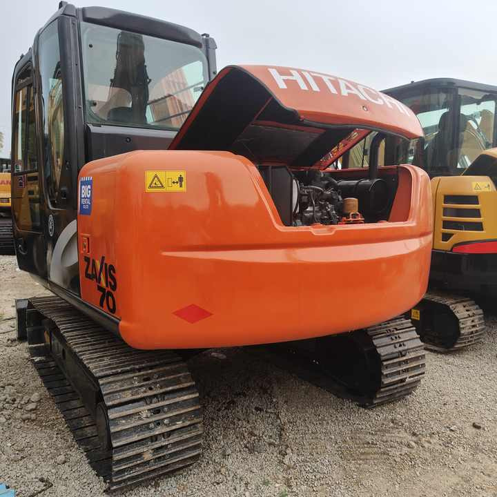Used HITACHI ZX-70 - Pásové rýpadlo: obrázek 2 Used HITACHI ZX-70 - Pásové rýpadlo: obrázek 2